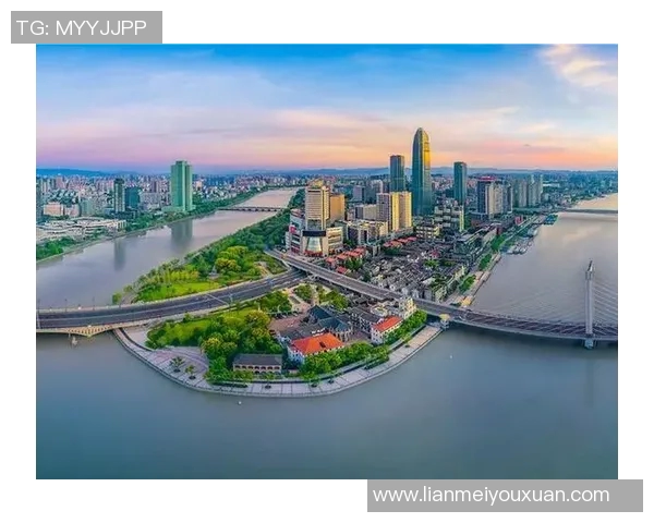 杭州羽毛球队实力深度解析与其他城市队伍的对比分析 杭州羽毛球队实力深度解析与其他城市队伍的对比分析